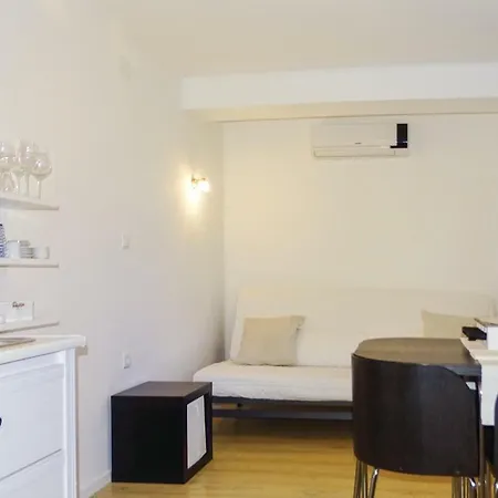 One-bedroom In V Brdih Apartment Dobrovo